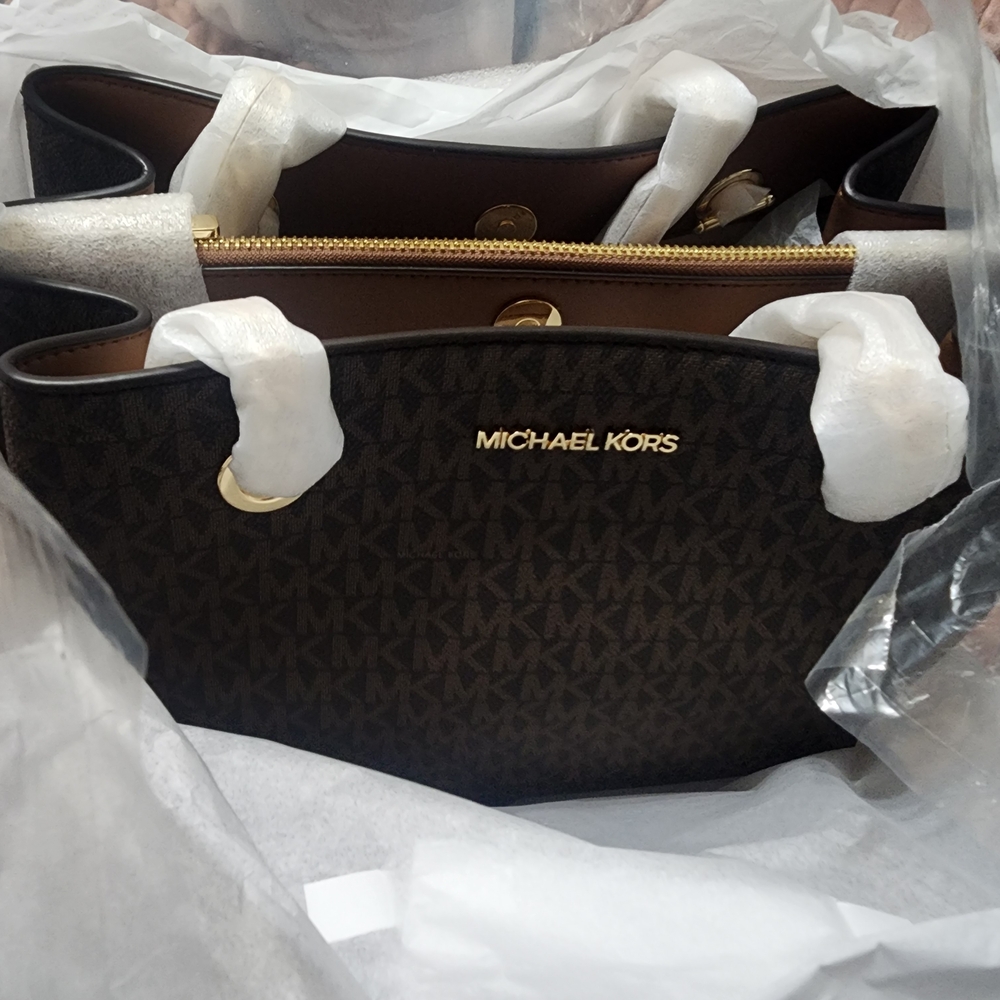 Michael Kors Brown Logo Chain-Handle Tote with Gold Hardware - Picture 4 of 7